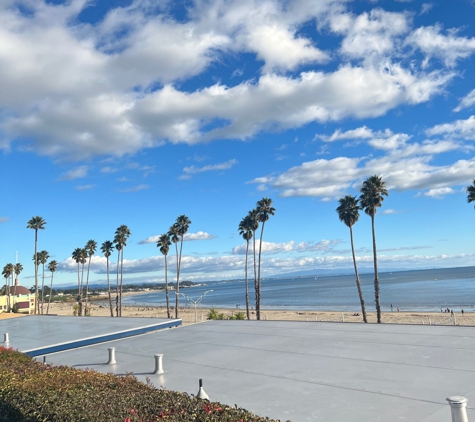 Beach Street Inn & Suites - Santa Cruz, CA