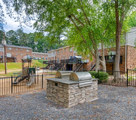 Westpoint Creek Townhomes - College Park, GA