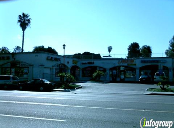 Carol's Nails - National City, CA