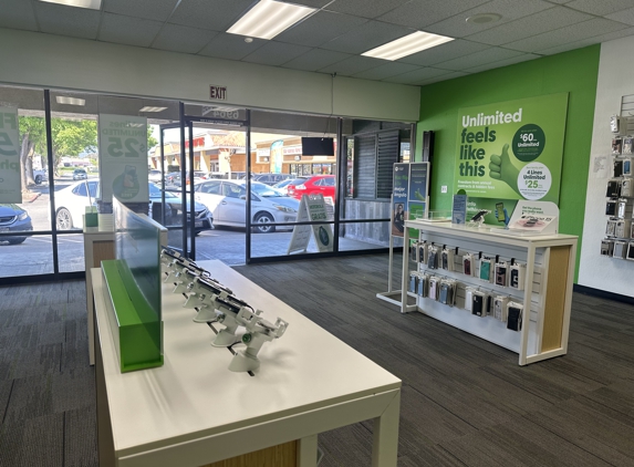 Cricket Wireless Authorized Retailer - Gilroy, CA