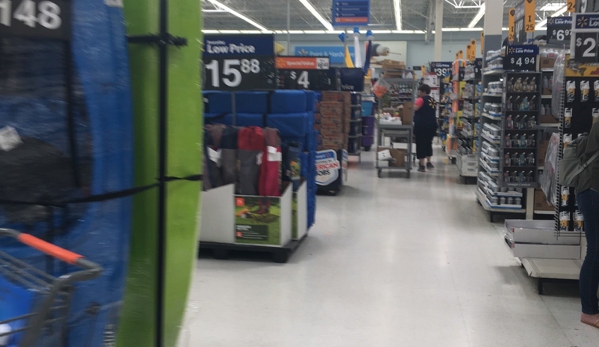 Walmart Supercenter - Scottsbluff, NE