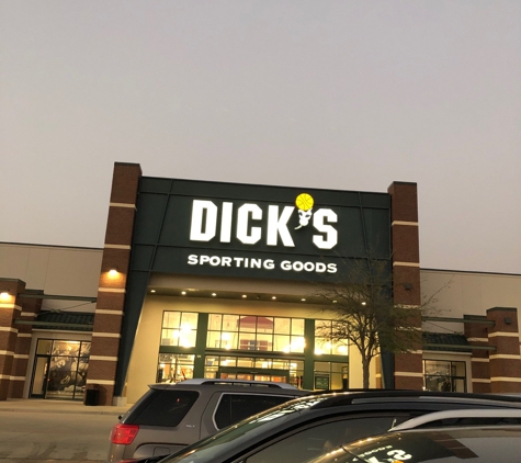 DICK'S Sporting Goods - Cedar Hill, TX