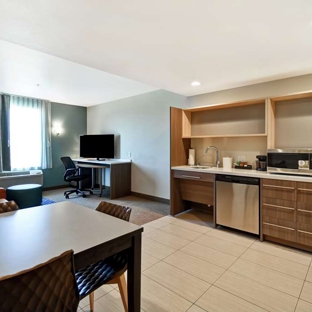 Home2 Suites by Hilton Victorville - Victorville, CA