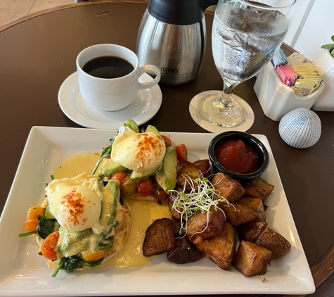 Naupaka Terrace Restaurant - Lihue, HI