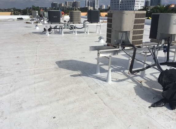 Akouri Consulting Engineers - Hollywood, FL. Roof design and inspection