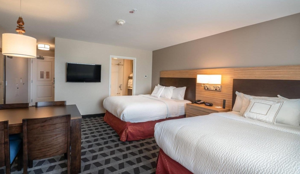 TownePlace Suites Milwaukee Oak Creek - Oak Creek, WI