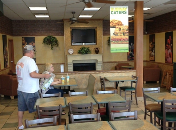 Subway - Columbus, IN