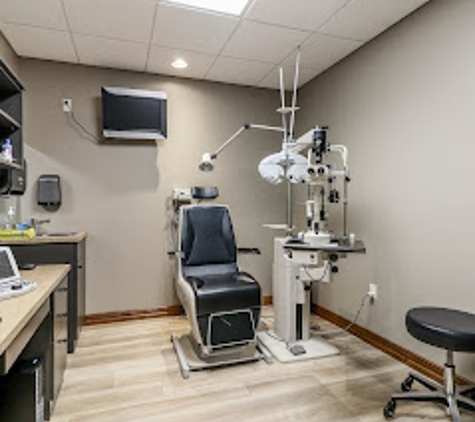 Advanced Family Eyecare - Waupaca, WI