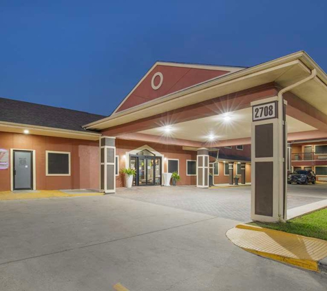 BEST WESTERN Plus Edinburg Inn & Suites - Edinburg, TX