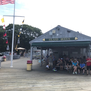 Island Queen - Falmouth, MA