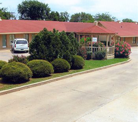 Will Rogers Inn - Claremore, OK