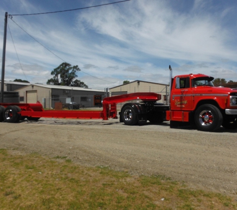 Ric's Classic Resto's - Koo Wee Rup, VIC