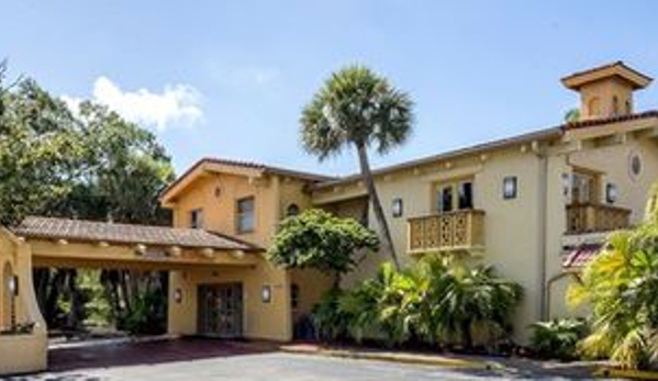 Red Roof Inn - Saint Petersburg, FL