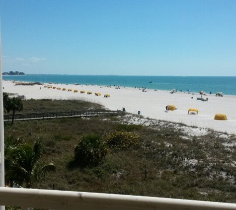 Sunset Vistas Beachfront Suites - Treasure Island, FL