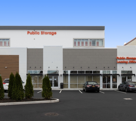 Public Storage - Rochelle Park, NJ