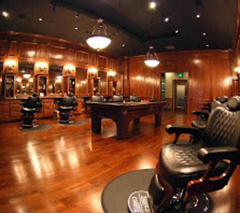 Boardroom Styling Lounge - Rice Village - Houston, TX