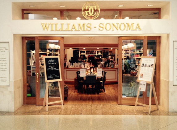 Williams-Sonoma - Chesterfield, MO