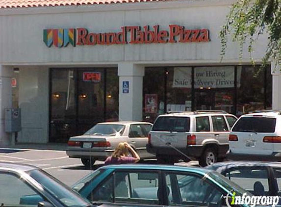 Round Table Pizza - Elk Grove, CA