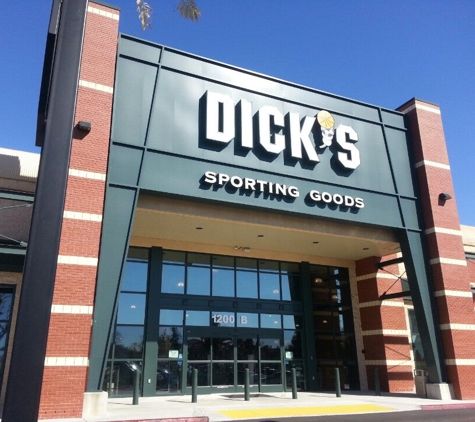 Dick's Sporting Goods - Escondido, CA