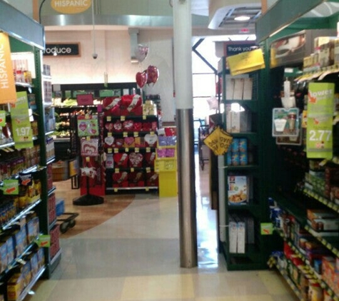 Harris Teeter - Winston Salem, NC