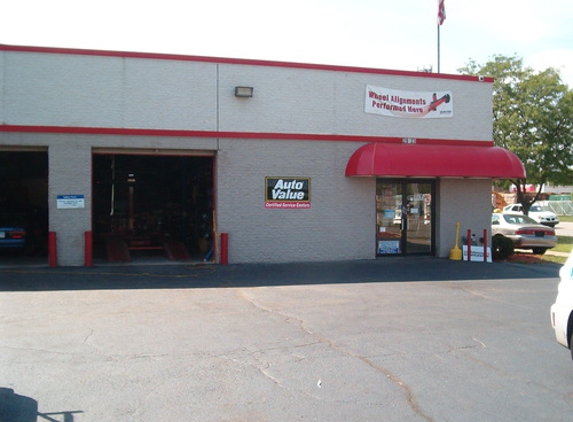 Leo's Complete Auto Repair - Livonia, MI