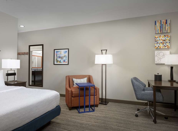 Hampton Inn & Suites Huntsville/Research Park Area - Huntsville, AL