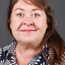 Redmond, Angela