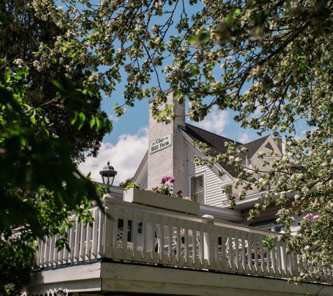 Clay Hill Farm - Cape Neddick, ME