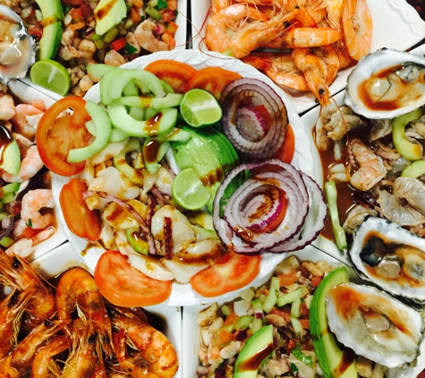 Mariscos Los Plebes - Fontana, CA. Mariscos Los plebes