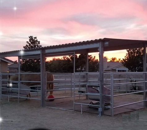 Rarin' To Go Horse Corrals - Norco, CA