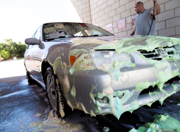 The Pipeline Carwash - Wheat Ridge, CO