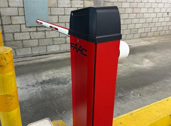Bayside Automatic Gates - Brookvale, NSW. Bayside Automatic Gates Boom Gate