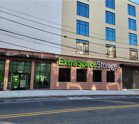 Extra Space Storage - Philadelphia, PA