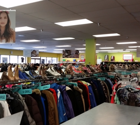 Plato's Closet - South Portland, ME