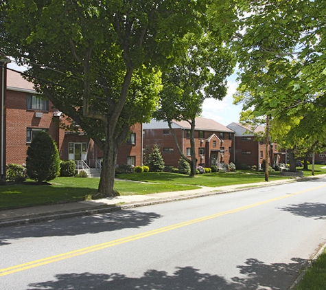 Charlesbank Garden Apts - Waltham, MA