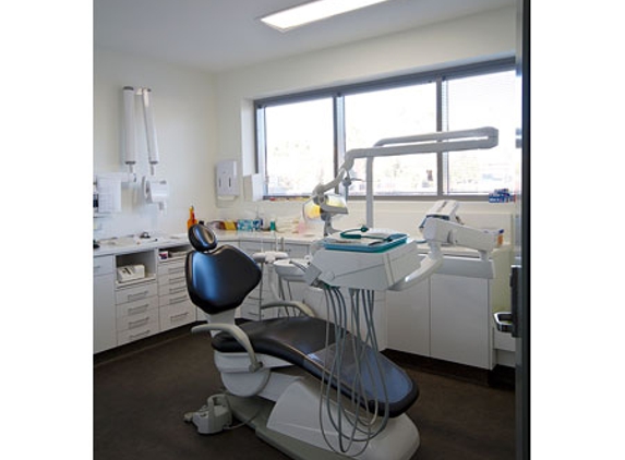 Hedland Dental Care - Port Hedland, WA