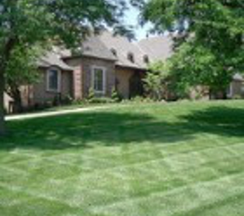 GrassHoppers Lawn Enforcement - Independence, MO