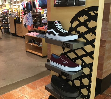 Vans - Burbank, CA