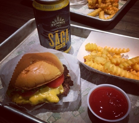 Shake Shack - Minneapolis, MN