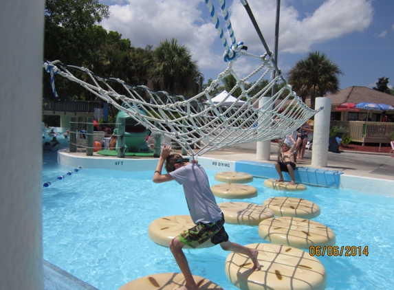 Sun Splash Family Waterpark - Cape Coral, FL