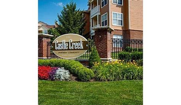Castle Creek Apartments - Indianapolis, IN