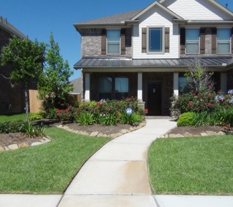 Arning Lawns - Friendswood, TX