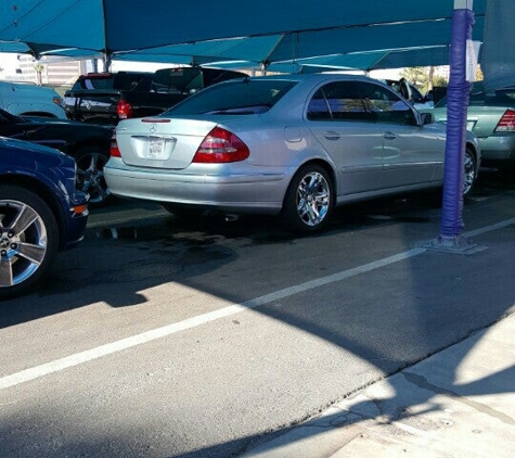 Los Olivos Hand Car Wash - Phoenix, AZ