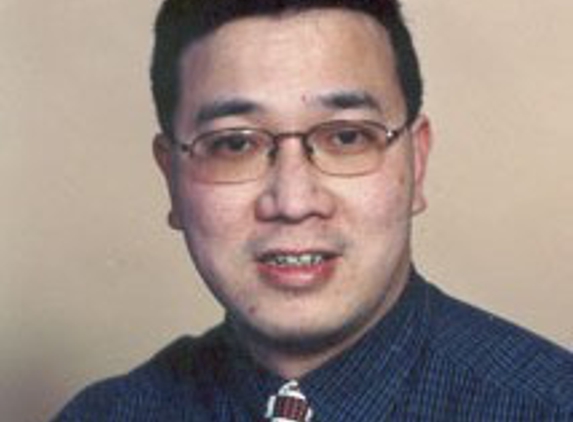 Dr. Larry Sy, MD - Rockford, IL