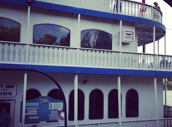 Southern Belle Riverboat - Chattanooga, TN