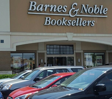 Barnes & Noble Booksellers - Fayetteville, NC