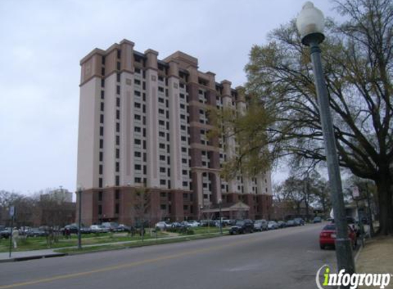 Barry Towers - Memphis, TN