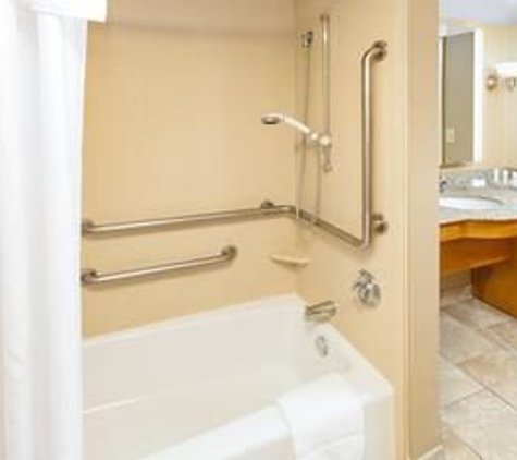 Homewood Suites by Hilton Indianapolis-Keystone Crossing - Indianapolis, IN