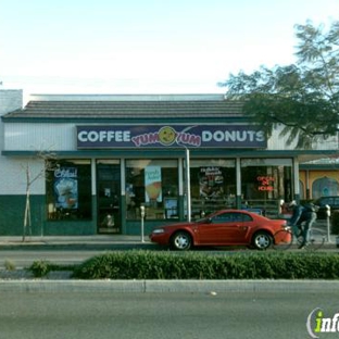 Yum-Yum Donuts - Santa Monica, CA