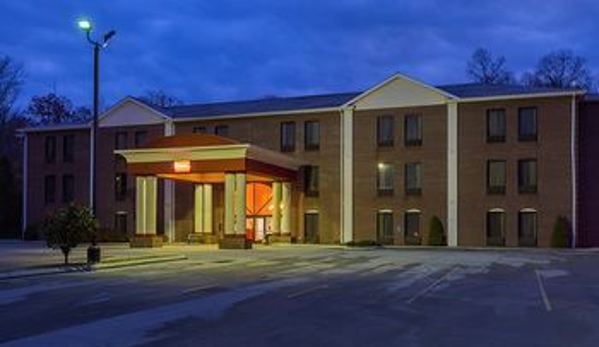 Red Roof Inn - Whitley City, KY